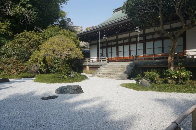Seven Falls, Eight Risings: The Japanese Resilience Philosophy Quietly Reshaping American Entrepreneurship